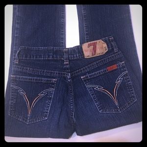 7 for all Mankind jeans. Straight leg. Size 26.EUC